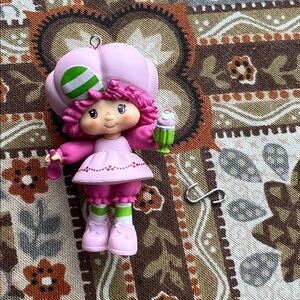 Raspberry Tart (strawberry shortcake) Ornament